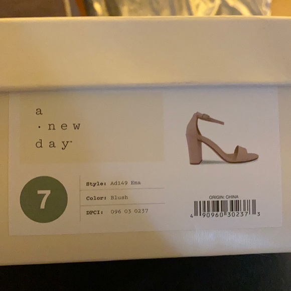 A New Day Blush Ema Heel - Picture 1 of 3